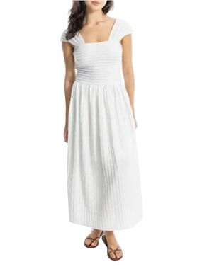 NEW ...MAX STUDIO Textured Off White Knit Maxi Dress...Size Medium